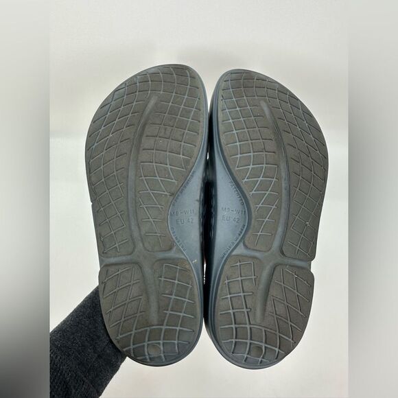 Oofos Grey Original Recovery Sandal Flip Flop Size Men’s 9 Women’s 11 - Picture 6 of 7